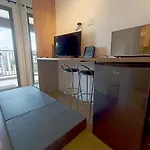 Studio Metro Paraiso Ou Ana Rosa Com Piscina, Academia E Cowork Ate 3 Pessoas Com Maleiro E Sala De Espera