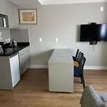 Suite Em Hotel