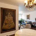Apartamento Espacoso E Completo No Jardins - C2920
