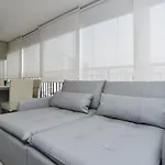 Flat Sensacional 4 Pessoas Em Condominio Moderno 2 Suites Climatizados