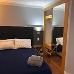 Hotel Alameda Santos H1208