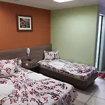 Charlott Hotel