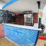 Red Monkey Hostel: Agua Branca