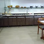 Hotel Luni