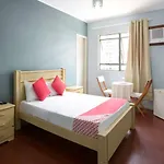 Oyo 105 Guaru Plaza Hotel