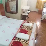 Gold Star Hotel