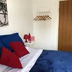 Hostel Borba Gato