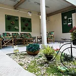 Hospedaria Lumo Domo Praça da Árvore