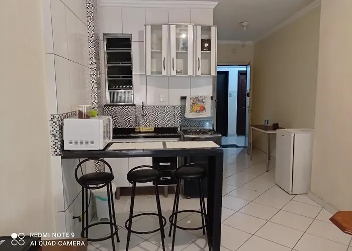 Studio , 1 Quarto E Sala Ao Lado Metro Republica
