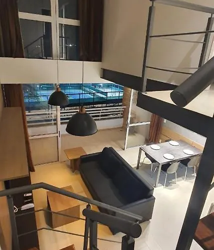 Duplex 2 dormitórios luxuoso 1113