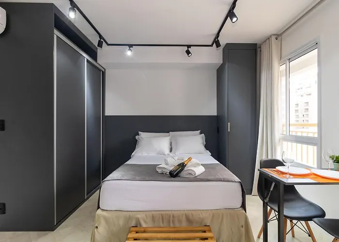 Estudio Moderno Em Pinheiros Com Ac E Rooftop