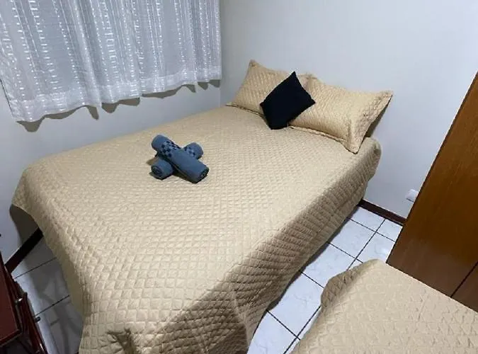 Lindo Quarto Proximo Ao Metro !