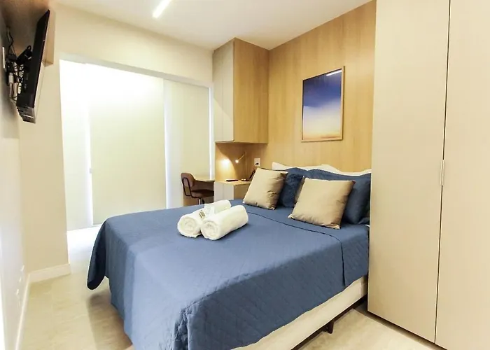 Yp1608 - Glamour | Metro Paraiso