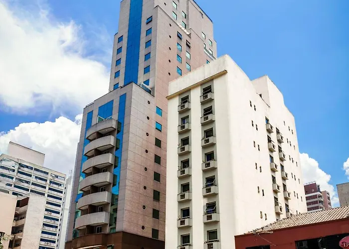 Carillon Plaza Hotel