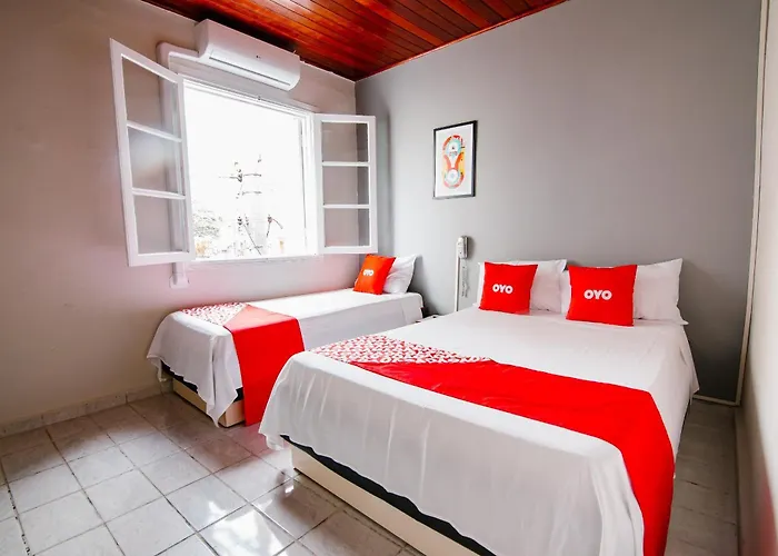OYO Hotel Castro Alves, São Paulo