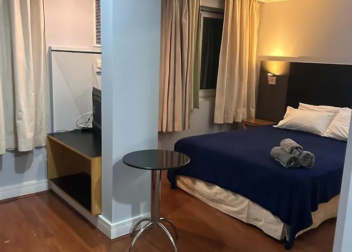 Hotel Alameda Santos H1208
