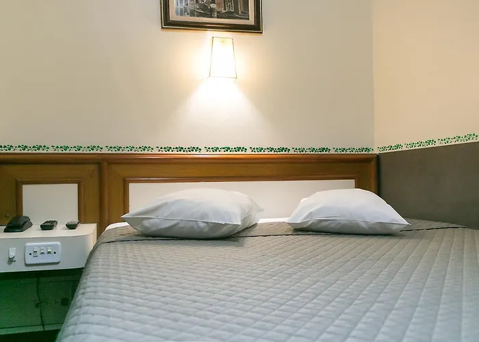 Hotel Residenza - 400M Do Inicio Da Av Paulista E Metro Paraiso