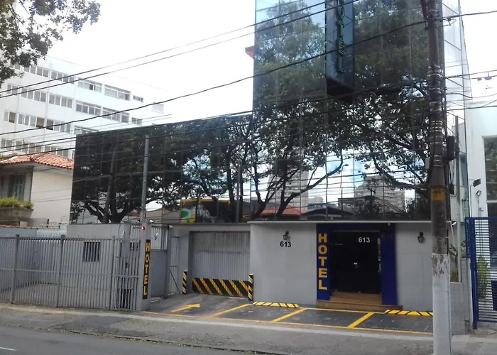 Hotel Paes De Barros