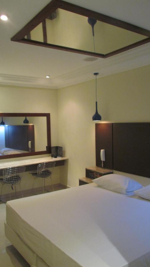 Love hotel Soft - Usp *