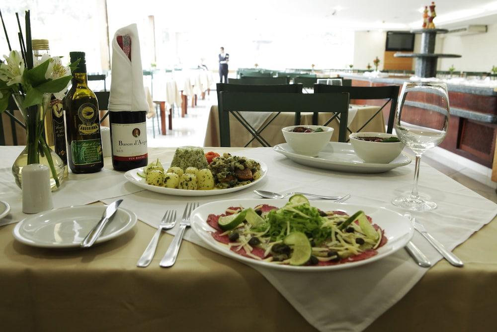 Hotel Century Paulista 4*