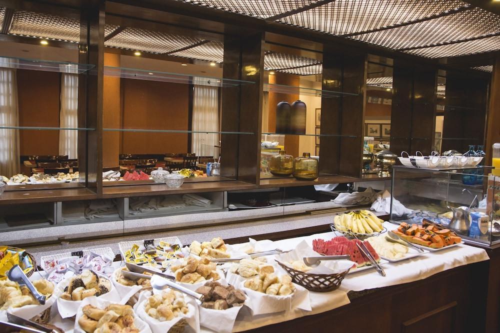 Khách sạn Delplaza Timbiras