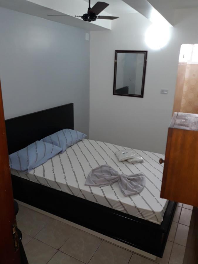Mustang Hotel 2*