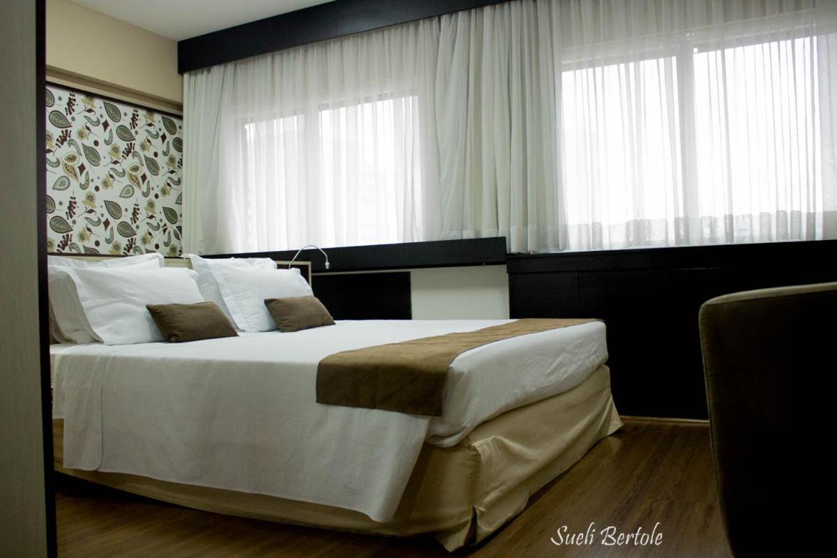 Flat Bela Vista Padrao 4 Estrelas, Rua Maestro Cardim 4*