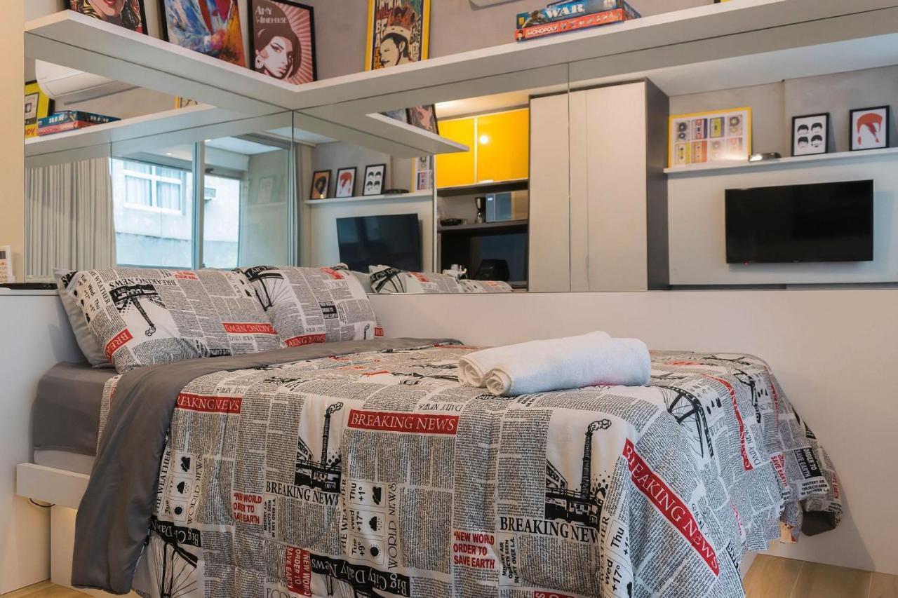Lindo Studio Com Estacionamento E Internet !