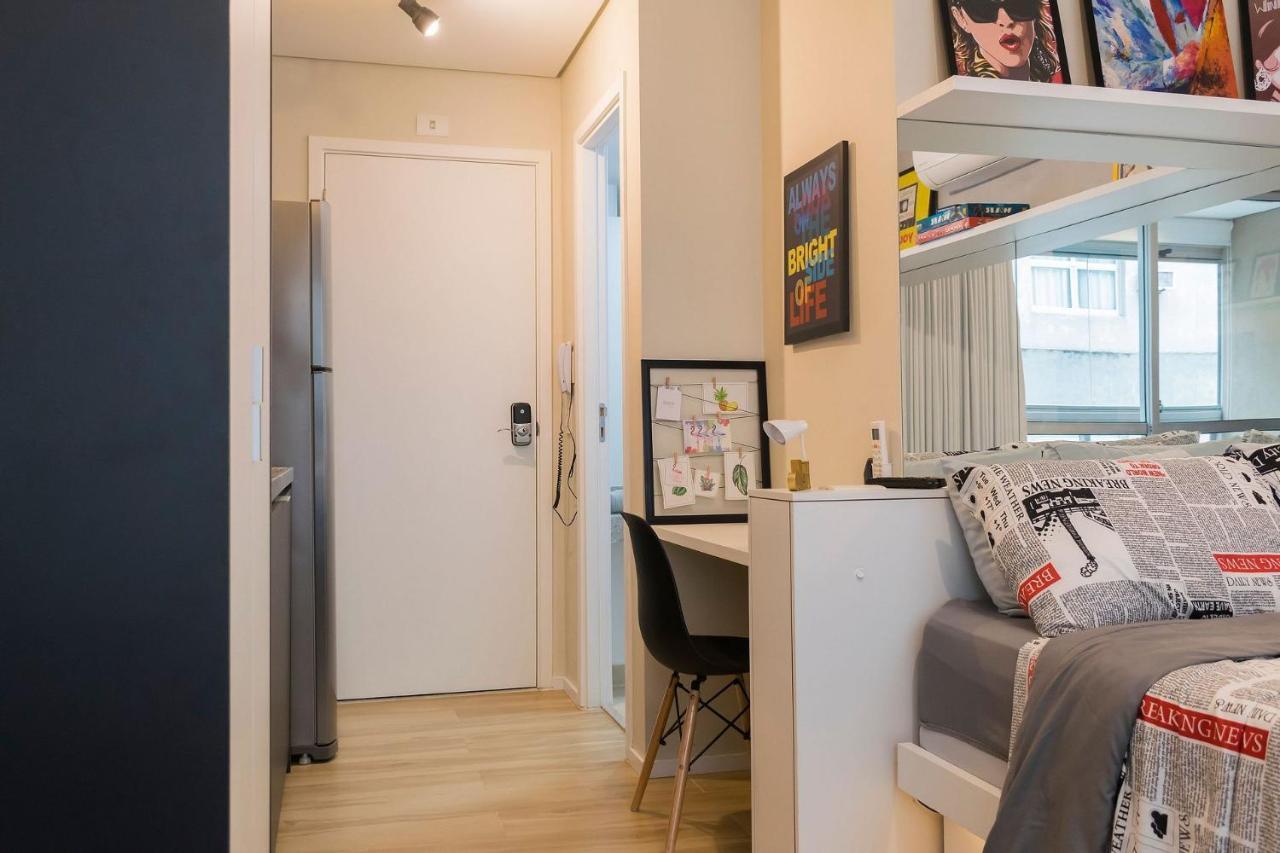 Lindo Studio Com Estacionamento E Internet !