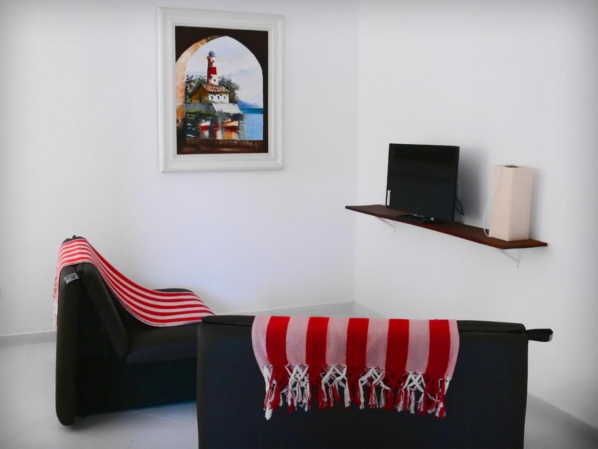 Apartamento Boulevard Avenida - 13 Aptos Condominio Pe Na Areia *