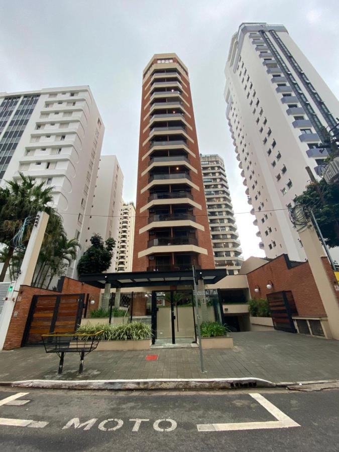 Personal Flat - Acomoda Ate 3 Pessoas - Moema - *