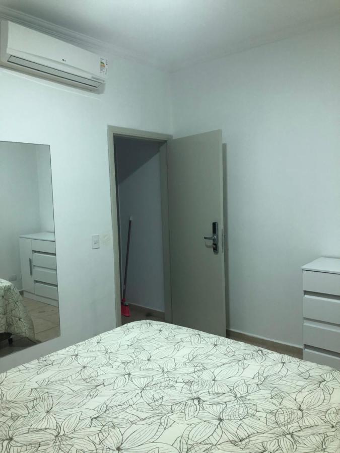 Casa De Villagio Com Piscina- 70 Metros Da Praia Nhà nghỉ São Paulo