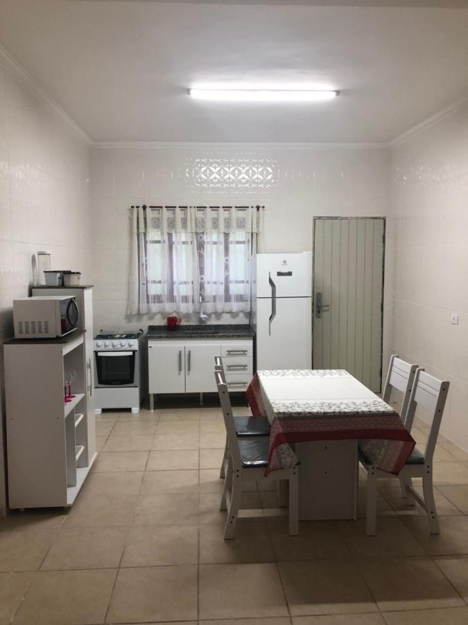 Nhà nghỉ Casa De Villagio Com Piscina- 70 Metros Da Praia