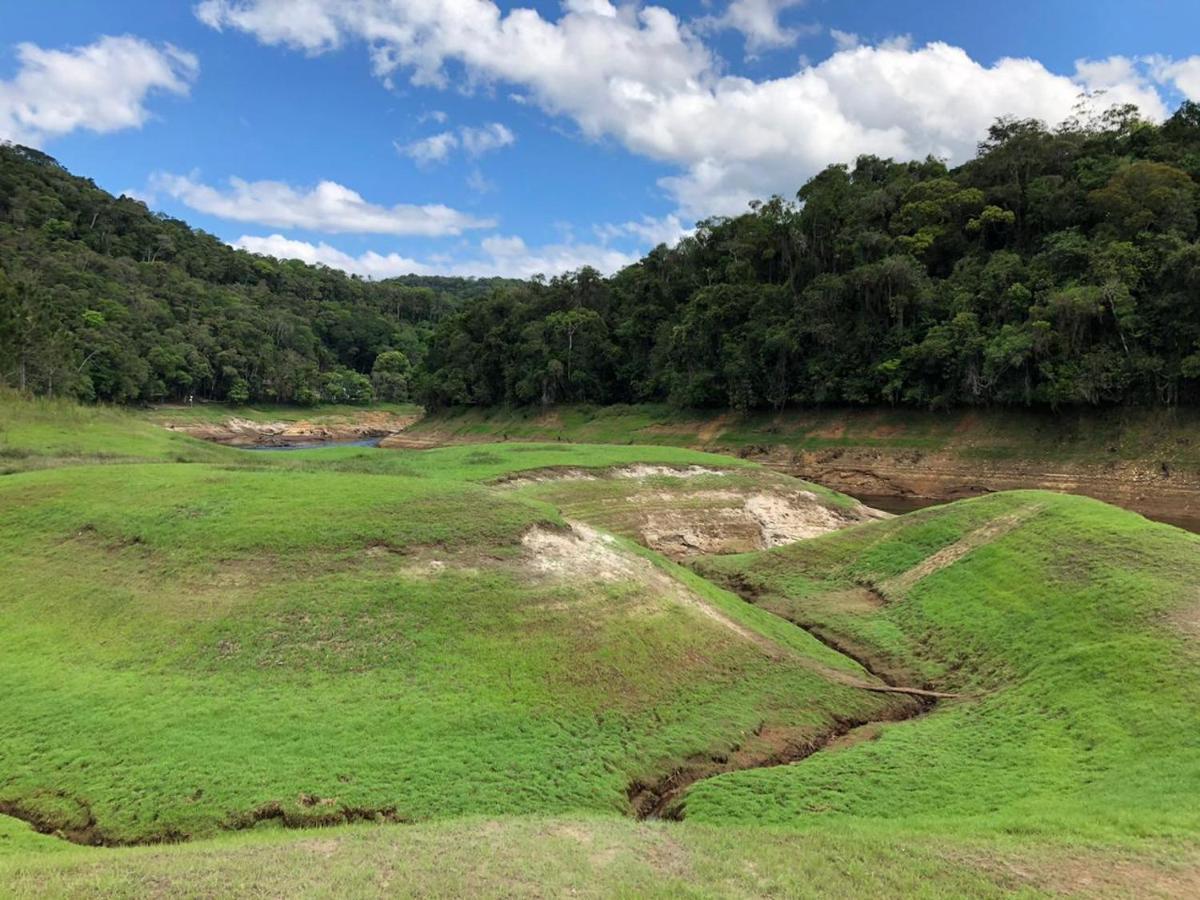 Chacara Pe N'agua, 80 Km De Sp, Piscina E Aquecido Holiday home *