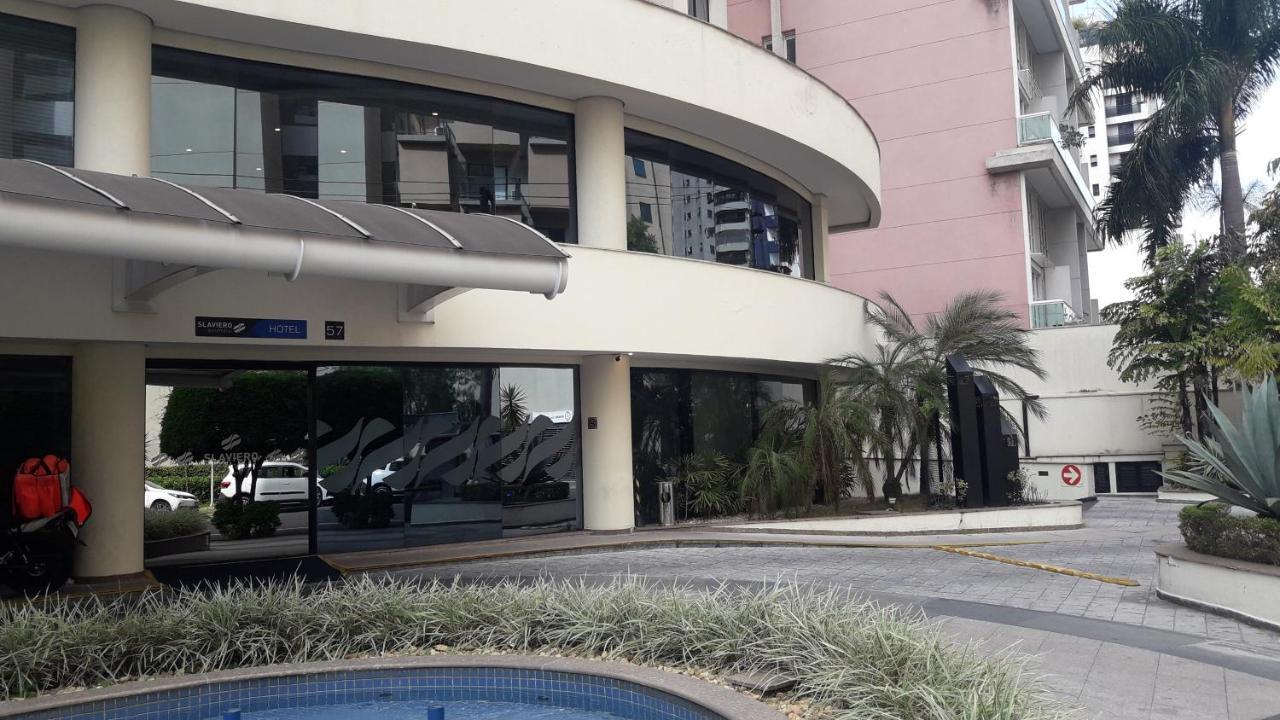Flat Moema Rouxinol São Paulo