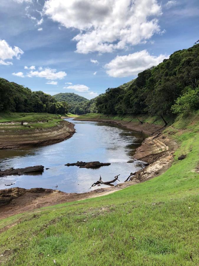 Chacara Pe N'agua, 80 Km De Sp, Piscina E Aquecido Sao Paulo