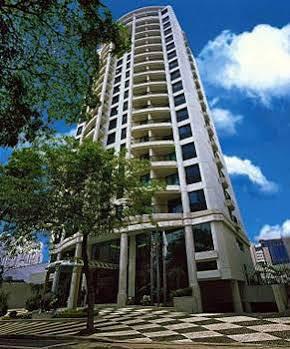 Hotel Estanplaza Ibirapuera 4*