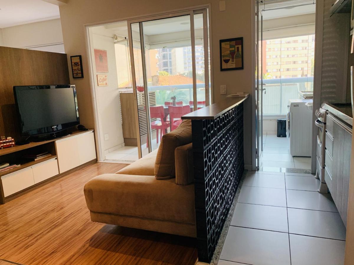 Cs A 200 Metros Da Paulista Com Ac Apartment