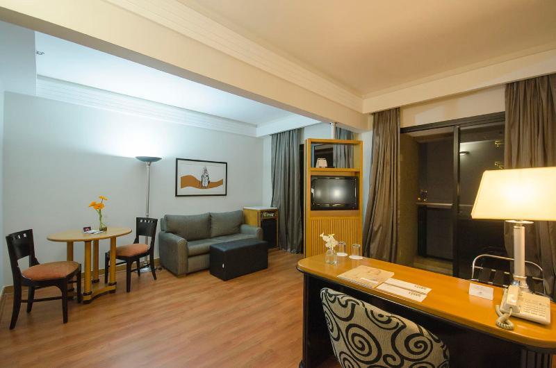 Estanplaza International 4* São Paulo
