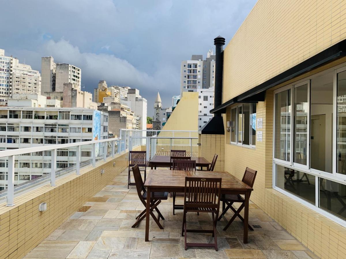 Akile Rego Freitas * Sao Paulo