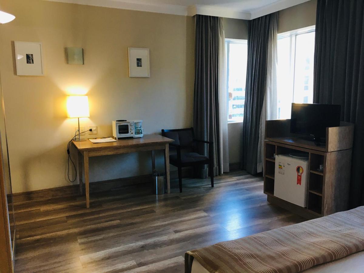 Căn hộ Lindo Apartamento Berrini 706 *