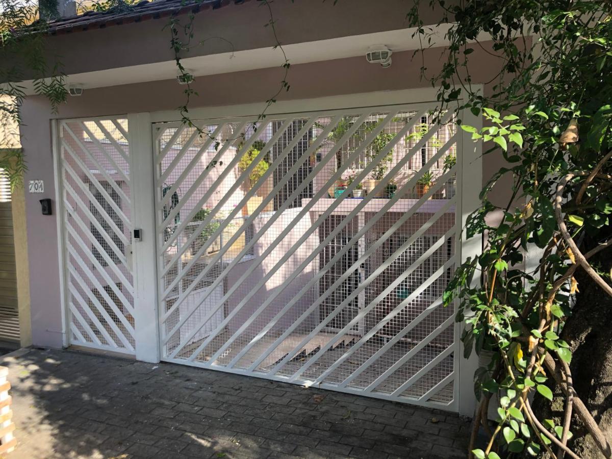 Casa Rosa Acomodação com café da manhã  *