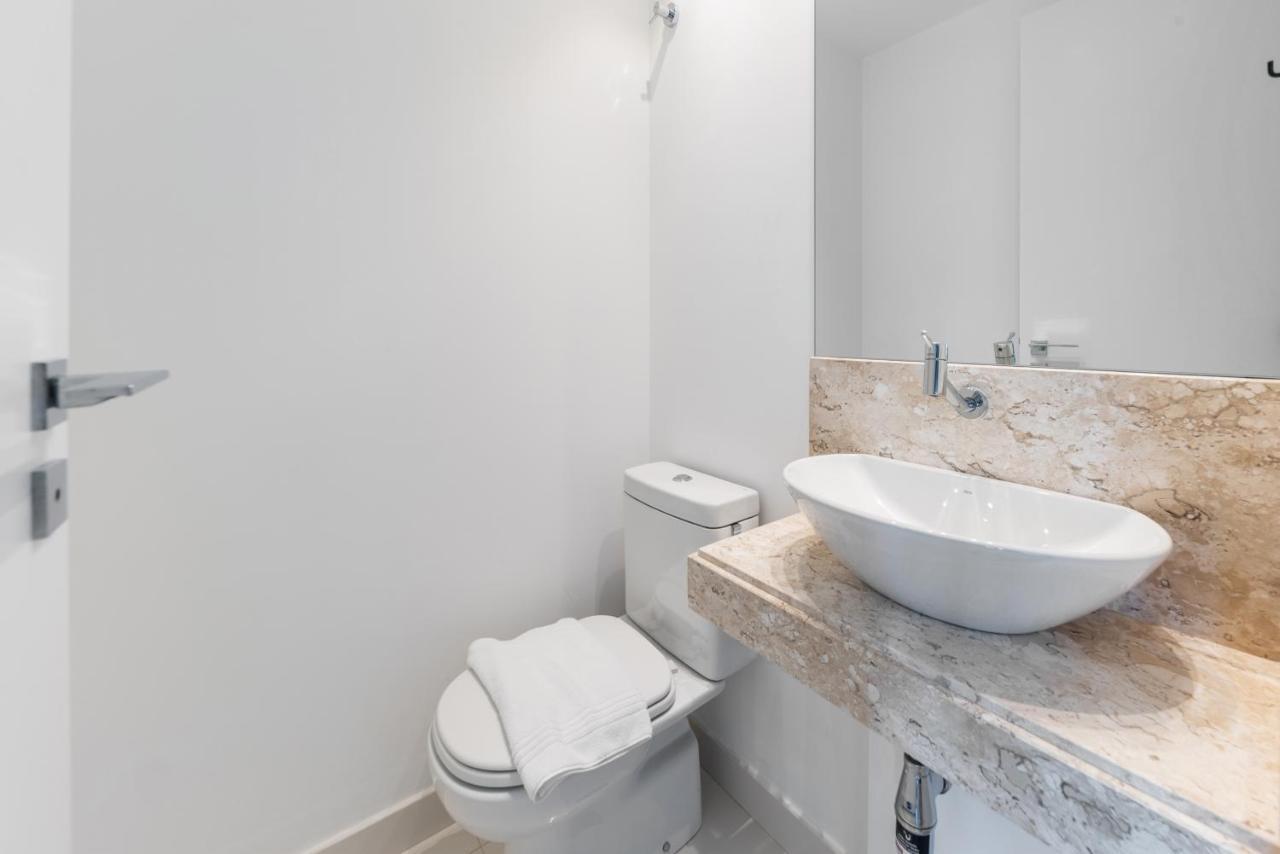 Apartamento Sofisticado Com Vaga - Vila Olimpia Apartemen Sao Paulo