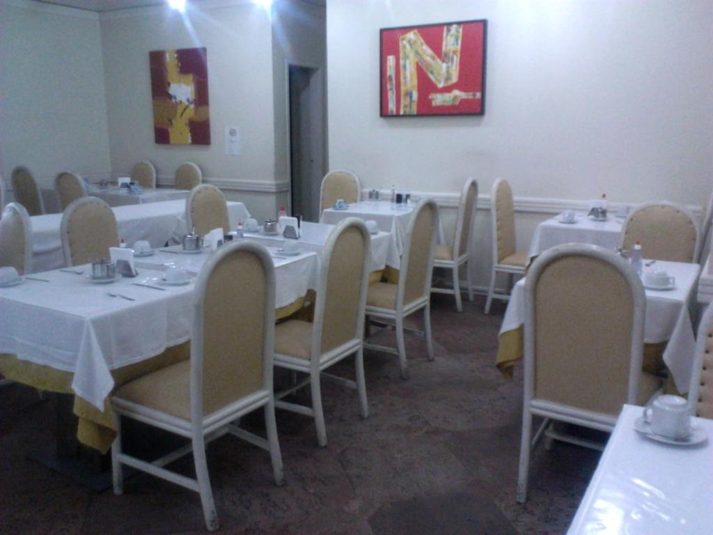 Columbia Apart Otel