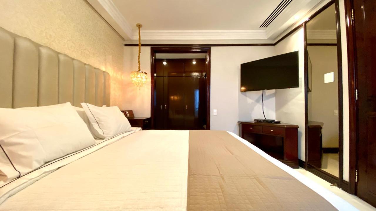 Anora Spaces - Strawinski * Sao Paulo