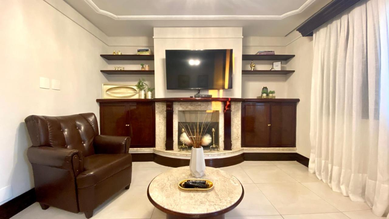 Anora Spaces - Strawinski Apartment *
