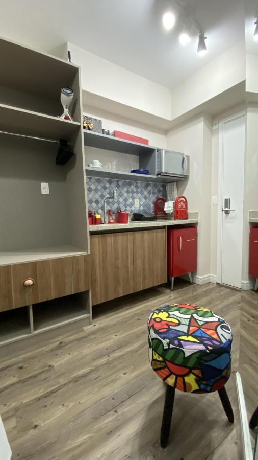 Flat De Luxo Centro Sp Com Piscina,academia,lavanderia,garagem E Seguranca 24h Daire