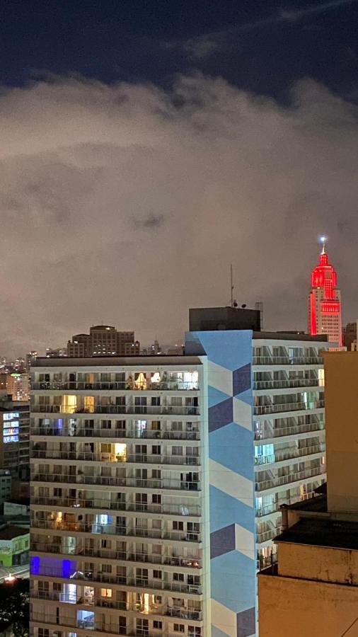 Flat De Luxo Centro Sp Com Piscina,academia,lavanderia,garagem E Seguranca 24h * Sao Paulo