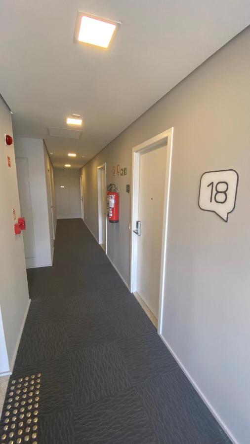 Daire Flat De Luxo Centro Sp Com Piscina,academia,lavanderia,garagem E Seguranca 24h