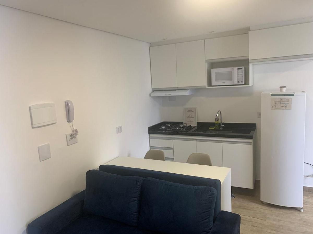 Studio Inteiro 132b Apartemen